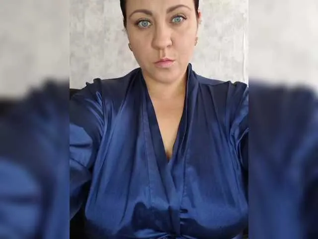 Offline --ALEKSA- on BongaCams