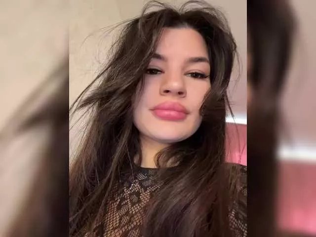 -MaybeBaby- on BongaCams