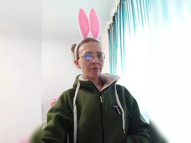 -queen-margo- on BongaCams