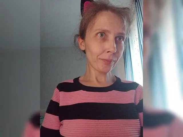 -queen-margo- on BongaCams