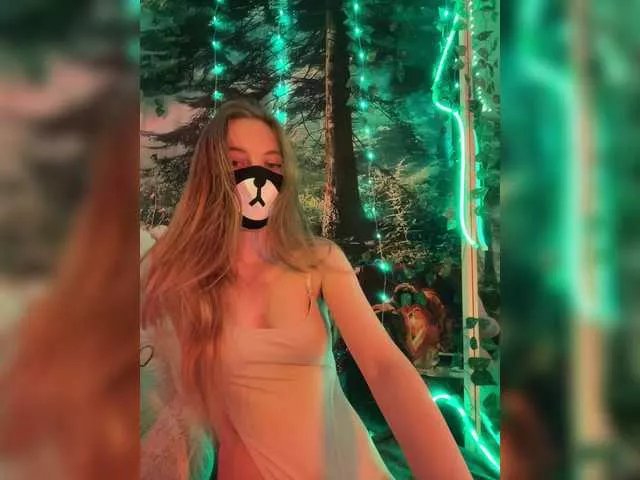 -Summer- on BongaCams