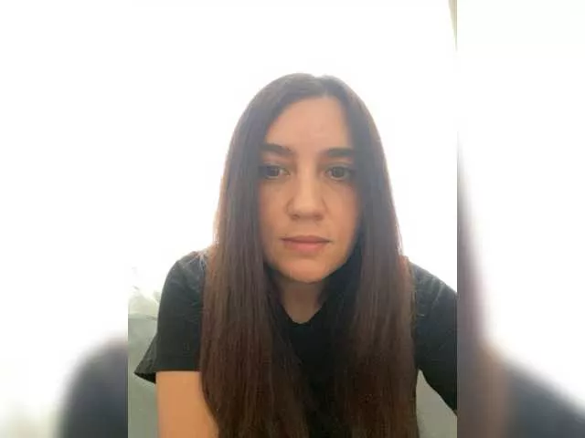 Offline addddiss on BongaCams