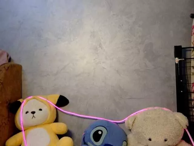 Offline Adel9 on BongaCams