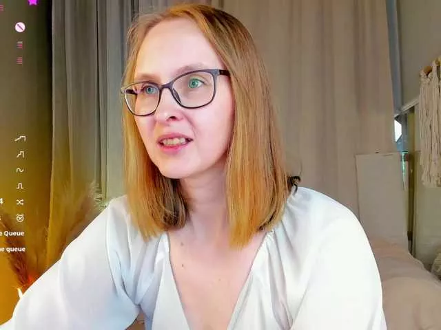 Freechat agathamott on BongaCams