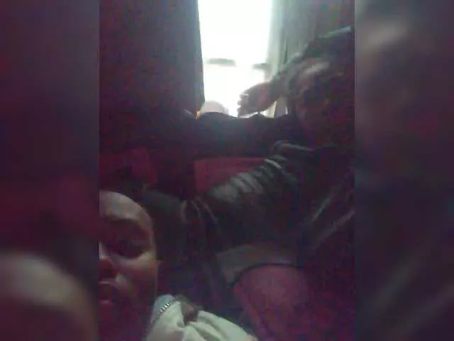 Offline Aiiina on BongaCams