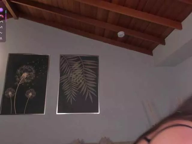 AliceHarper1 on BongaCams