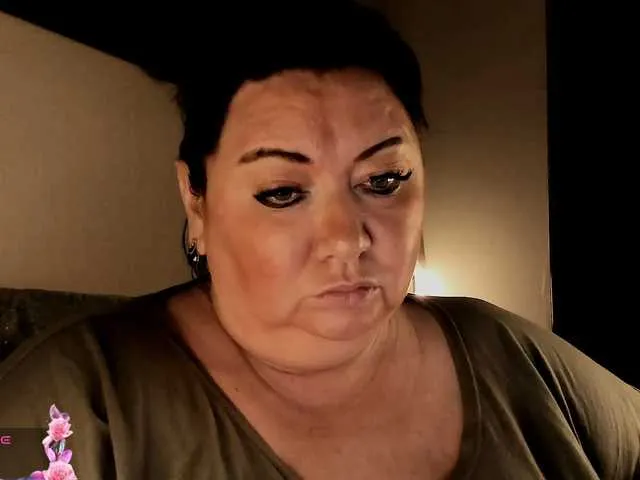 Offline Alinahott1 on BongaCams