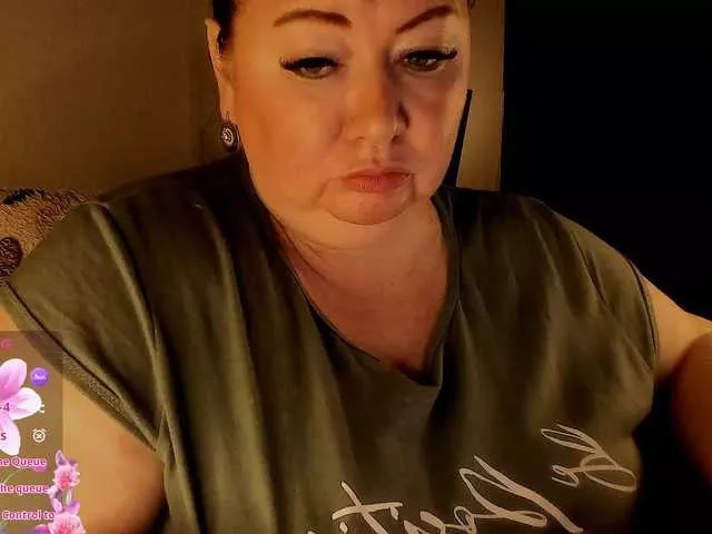 Offline Alinahott1 on BongaCams