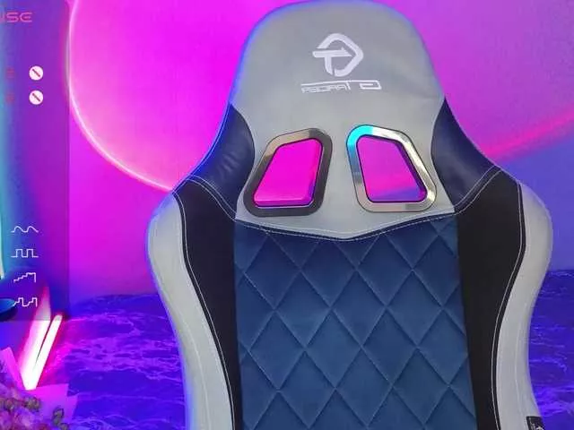 Offline Allla on BongaCams