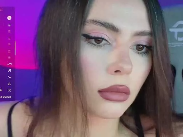 Offline Allla on BongaCams