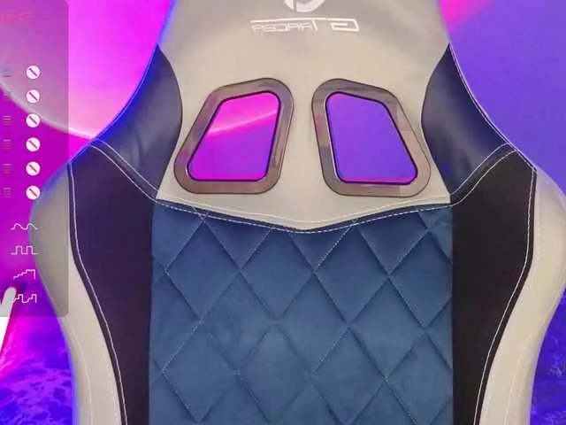 Offline Allla on BongaCams