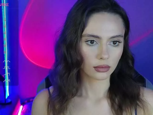 Offline Allla on BongaCams