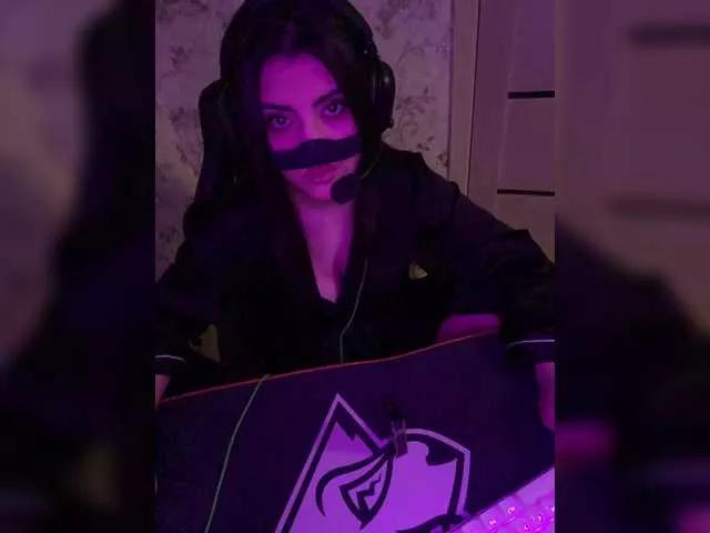 Offline aloeloea on BongaCams