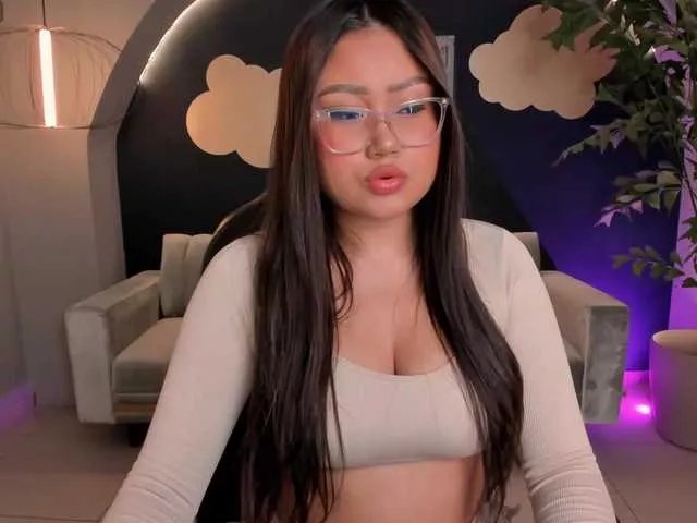 AmberLewis on BongaCams