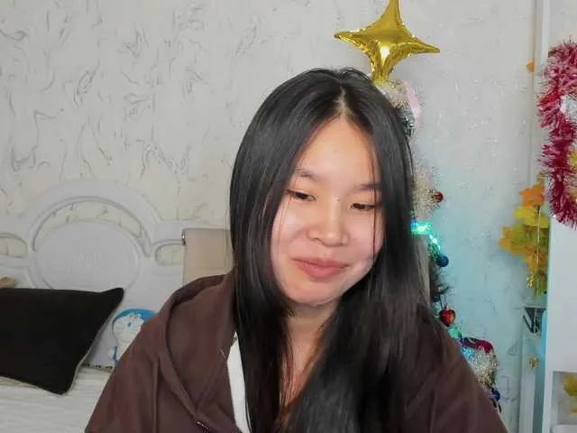 amiya-cute — tease titties and handbra @remain