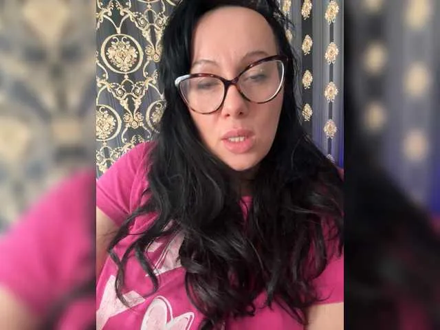 Offline AnnaAnnna on BongaCams