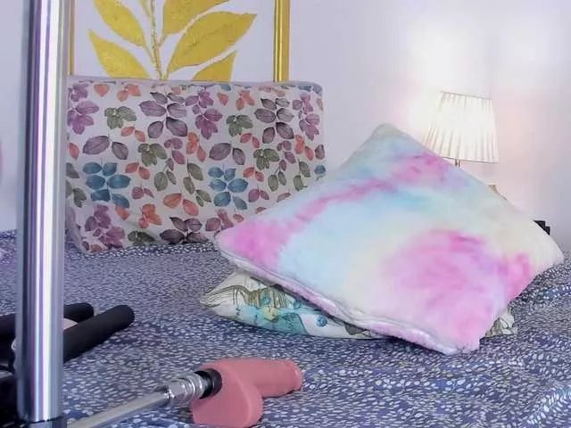 Antonellasmith0 on BongaCams