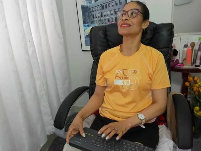 Offline Aries-Mature on BongaCams