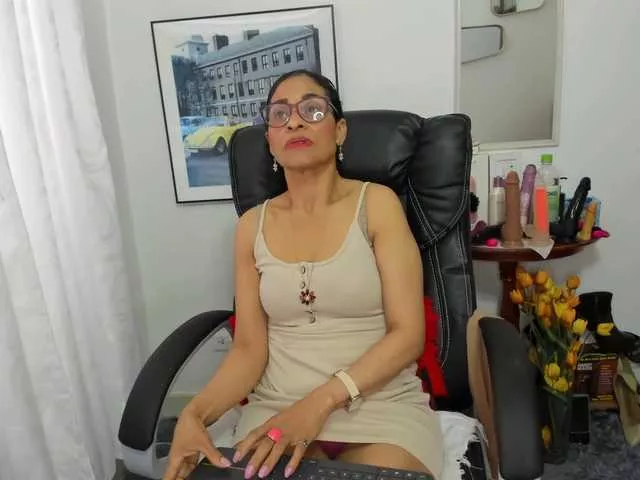 Offline Aries-Mature on BongaCams