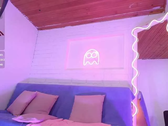 Freechat Artemiss-tay on BongaCams