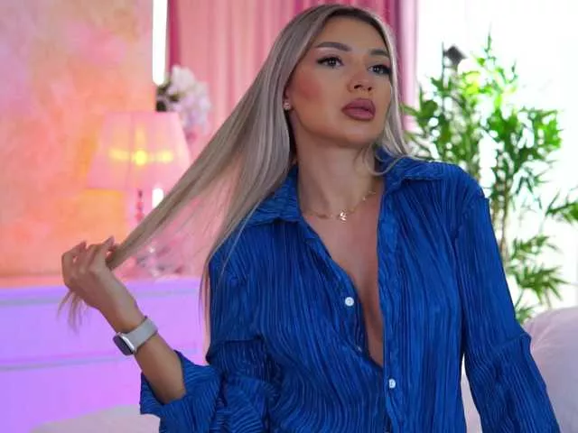 Offline ArtTeasee on BongaCams