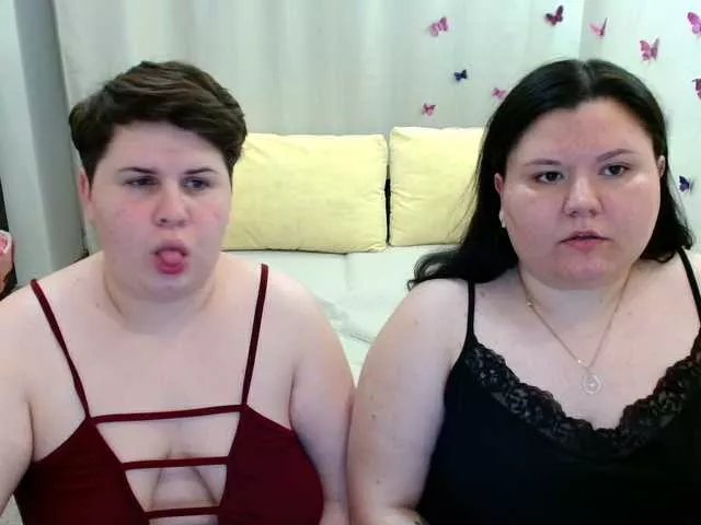 BeckyAndEllen on BongaCams