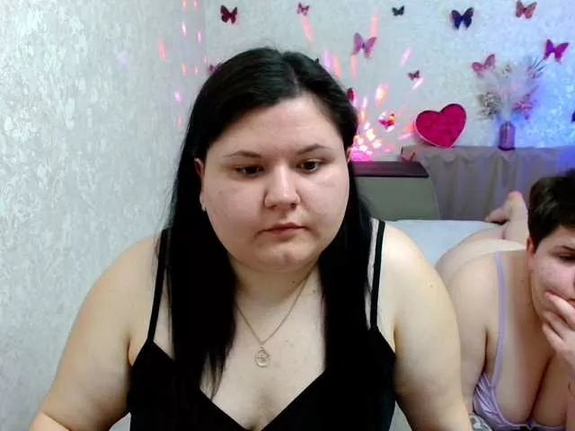 BeckyAndEllen on BongaCams