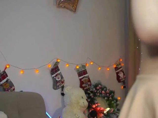 beckymadsons —  Best Bonga ass is here! Don't forget to FOLLOW and send LOVE!  @total --  : @sofar , @remain   CUMSHOW!(C2C 141 - comments only in PM, just tip don't ask)