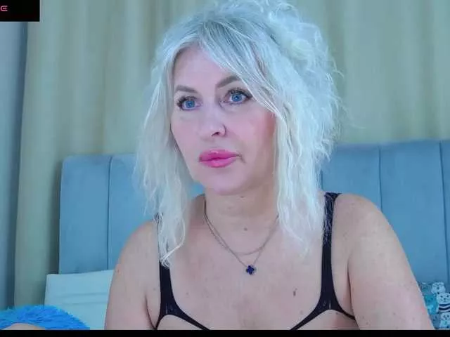 Offline BellaBelll on BongaCams