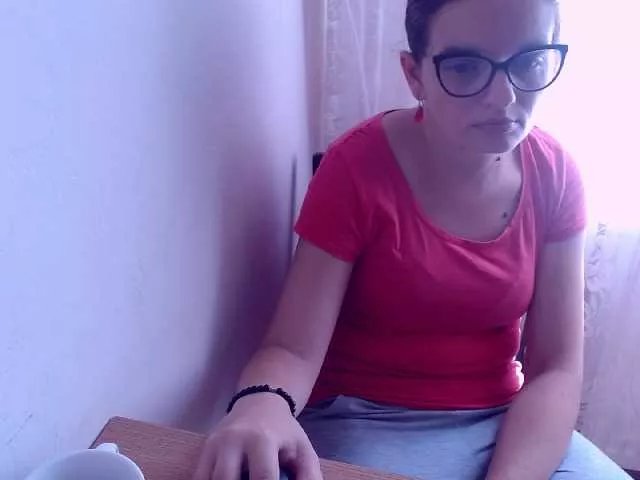 bellaro on BongaCams