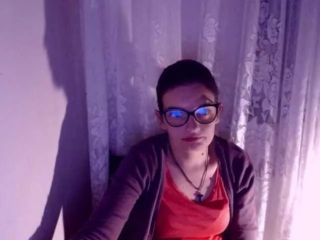 bellaro on BongaCams