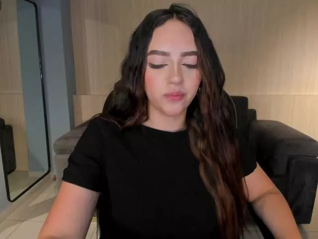 Freechat BellaRose on BongaCams