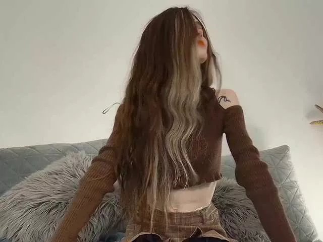 BrokenDoll666 on BongaCams