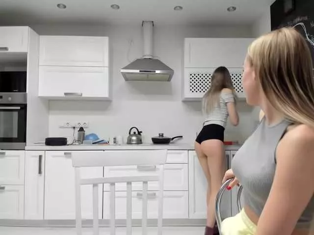 Offline busenok on BongaCams