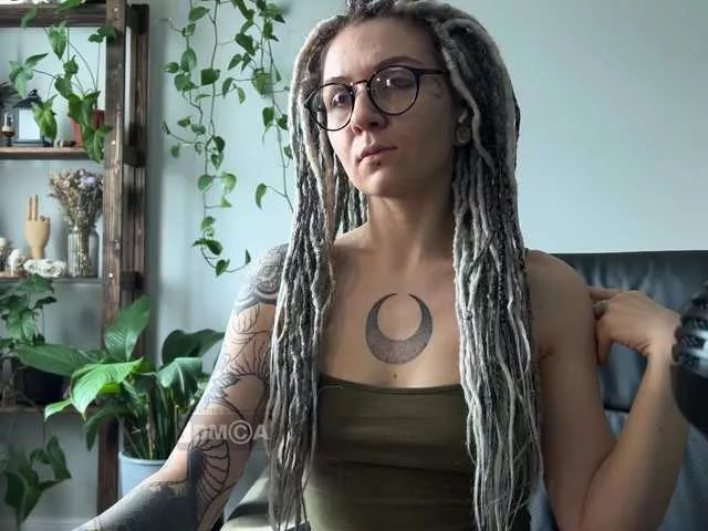 Offline bySOVA on BongaCams