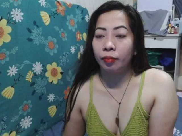 Freechat candyshane on BongaCams