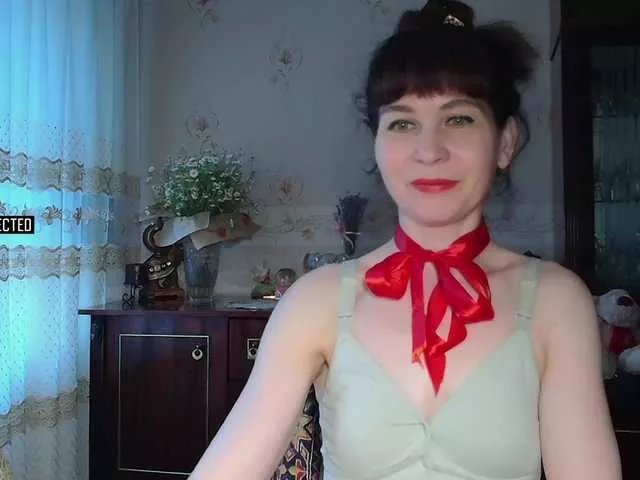 caroliiine on BongaCams