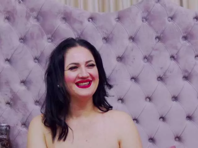 CassidyVelvet on BongaCams 