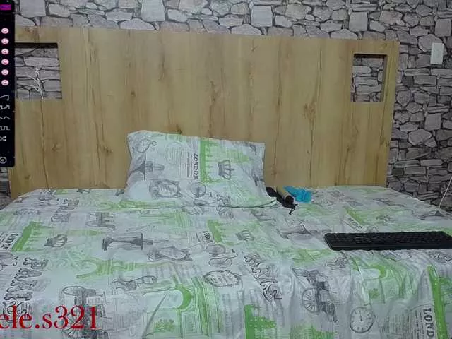 Offline Celestemoon on BongaCams