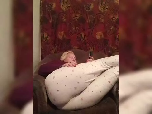 Offline CerdAyaz on BongaCams