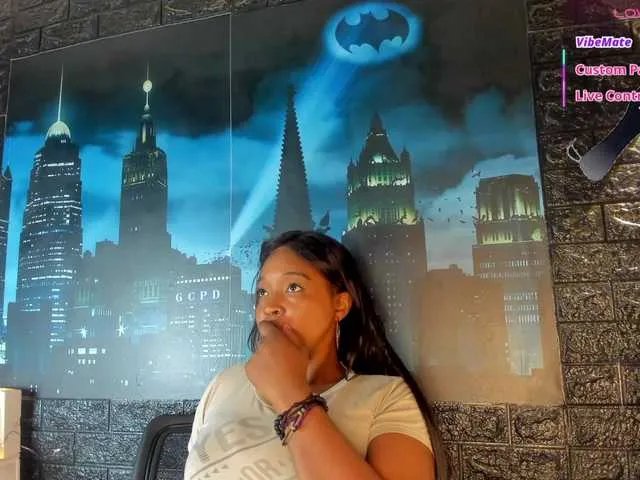 CharlotteBrown-1 on BongaCams