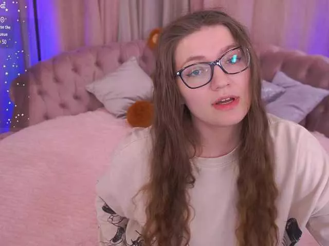 Freechat CinderelaVel on BongaCams