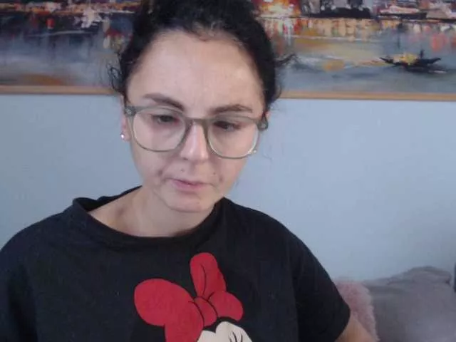 Offline cleophee on BongaCams