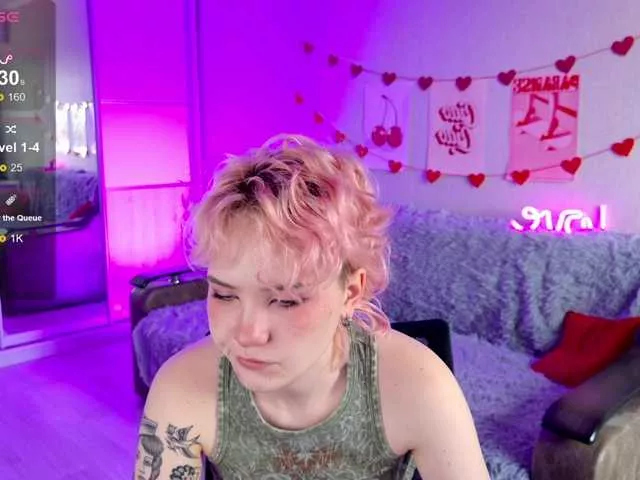 Offline Cool-Love on BongaCams