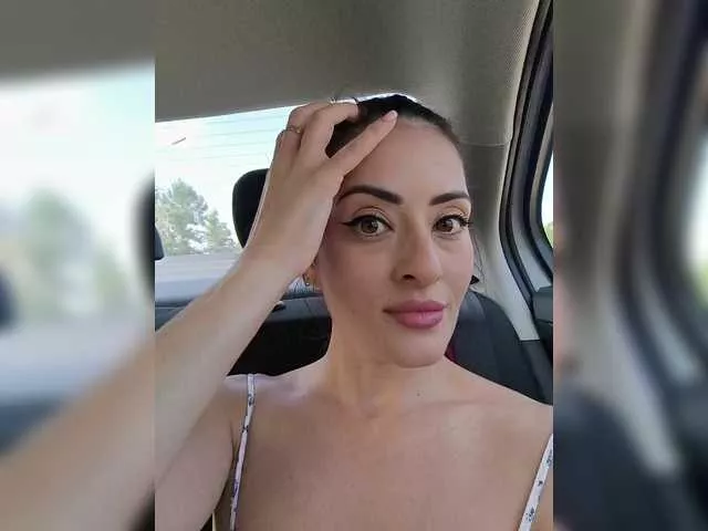 Freechat CrazyPussy07 on BongaCams