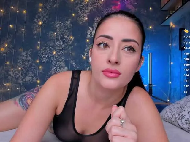 Freechat CrazyPussy07 on BongaCams