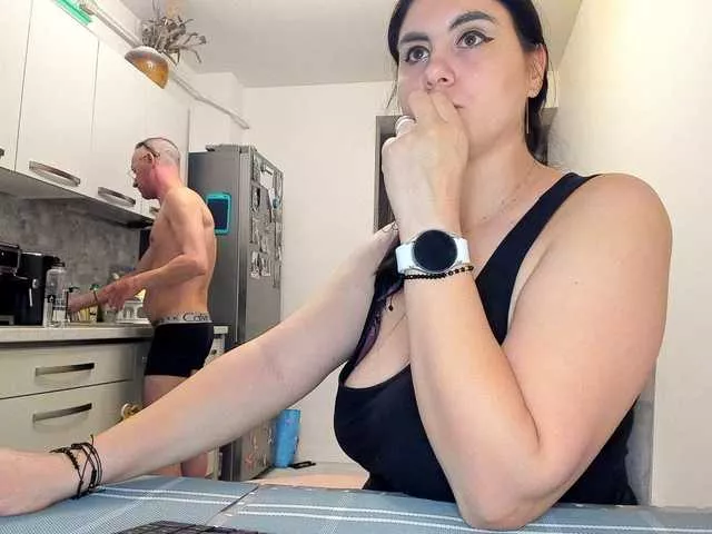 Offline cuplu29 on BongaCams