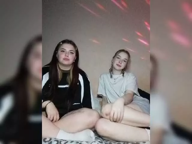 Offline cutesmiles on BongaCams