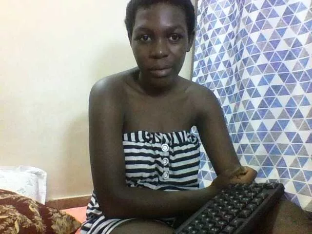 Freechat CuteVicky on BongaCams