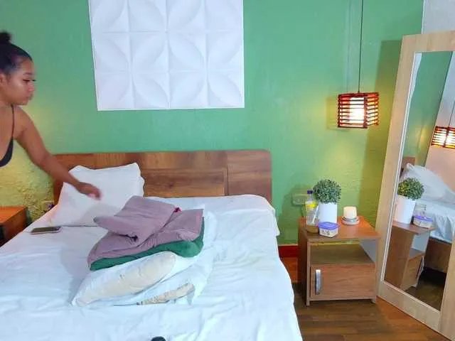 DANAABROWN on BongaCams